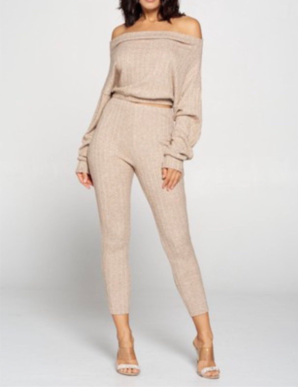 Martha 2 Piece Set