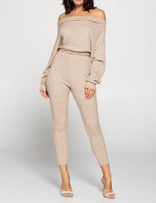 Martha 2 Piece Set